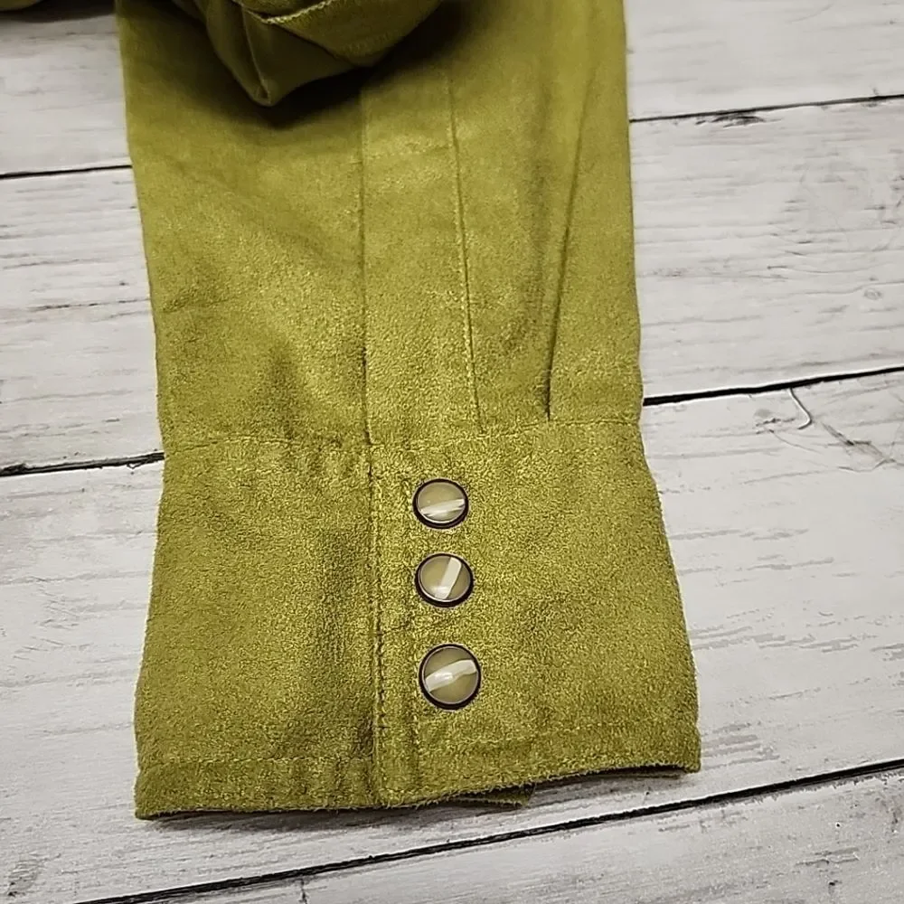 Columbia XCO Pistachio Green Faux Suede Pearl Snap Long Sleeve Shirt Women's M